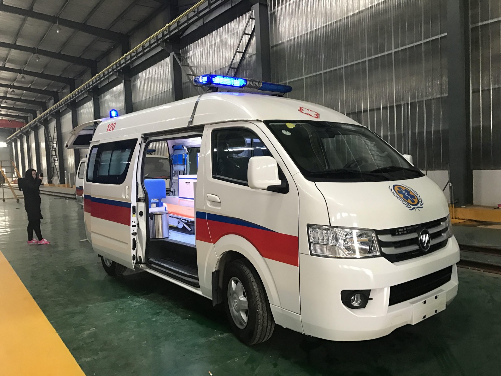 平武县救护车转院