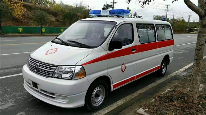 平武县丰田海狮救护车